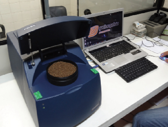 Article image for NIRS technology ensures shrimp feed quality at farm level