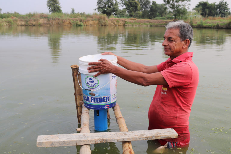 Article image for Testing low-cost demand carp feeders in Nepal