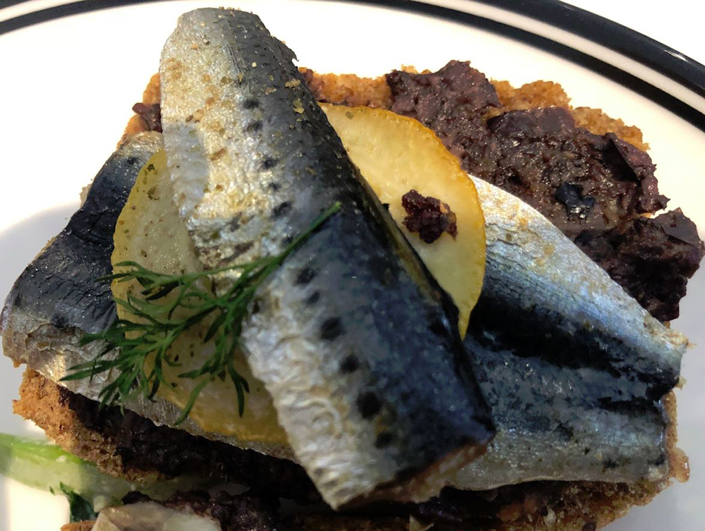 Article image for See-food: Eat fish for healthy eyes