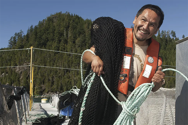 Article image for Canadian government invests $9.3 million in Indigenous commercial fisheries in British Columbia