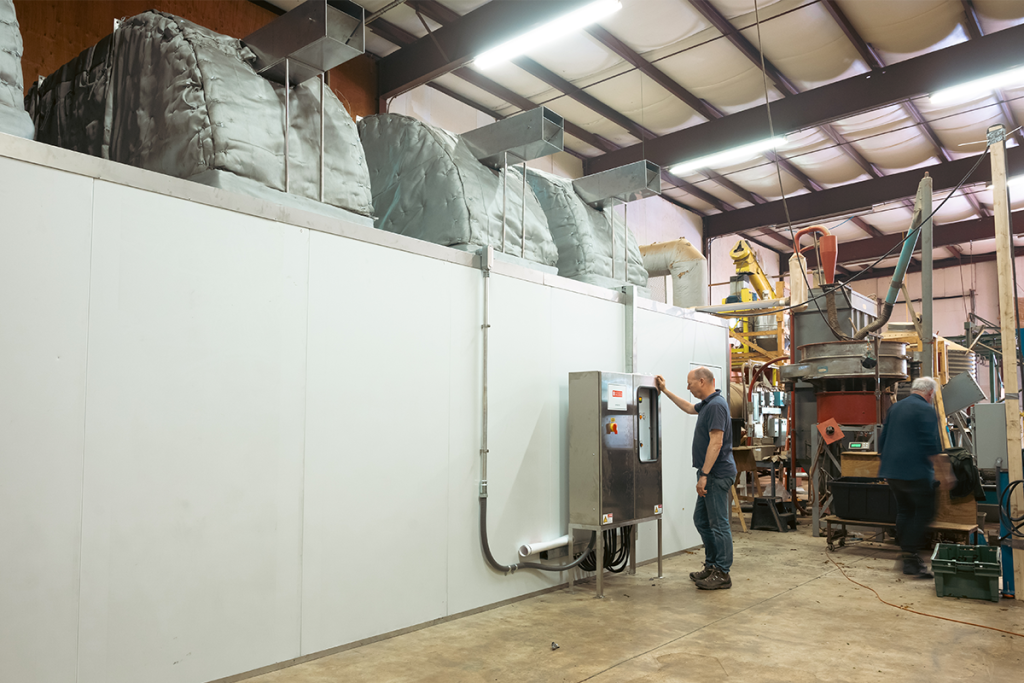 Article image for Maine seaweed farming company secures a kelp dryer and promptly decides to share it