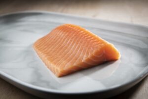 salmon fillet color